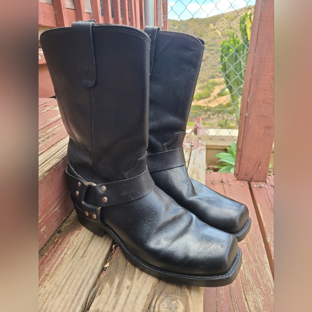 Durango Mens Harness Motorcycle boots size 11D Black